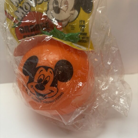 Vtg 60s 70s Walt Disney Mickey Mouse Orange Sipper Cup Original Card NIP Rare - Picture 4 of 5